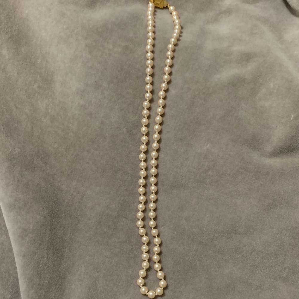 Monet Elegant Cream Pearl Necklace